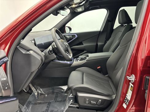 Used 2025 BMW X3 xDrive30i w/ Premium Package image 25