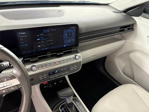 Used 2025 Hyundai Kona SEL FWD image 29