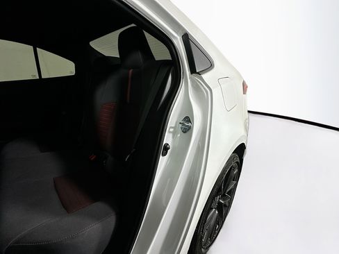 Used 2025 Toyota Corolla SE image 26