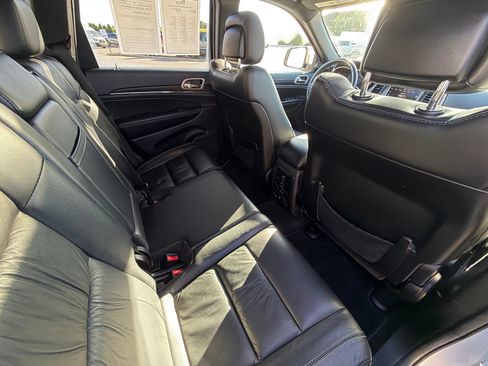 Used 2014 Jeep Grand Cherokee Limited AWD/4WD image 17
