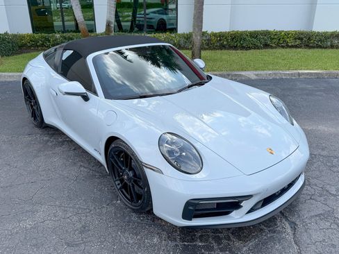 Used 2024 Porsche 911 Targa 4 GTS AWD/4WD image 44