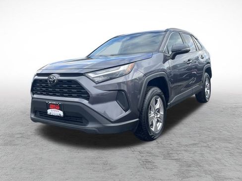Certified 2024 Toyota RAV4 XLE image 31