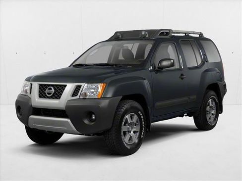 Used 2010 Nissan Xterra S image 1