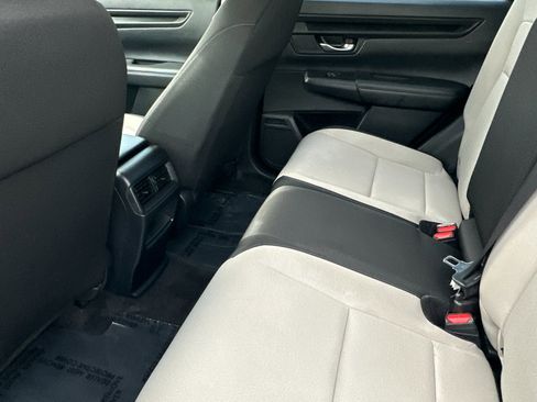 Used 2023 Honda CR-V LX image 12