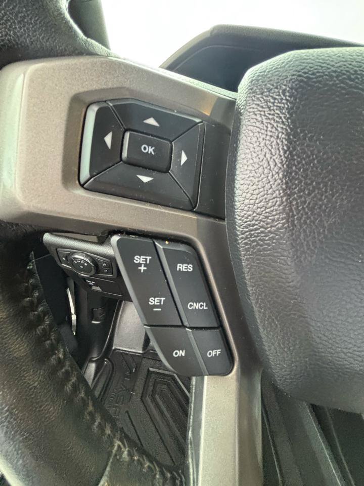 Used 2021 Ford Expedition XLT w/ FX4 Off-Road Package AWD/4WD image 15