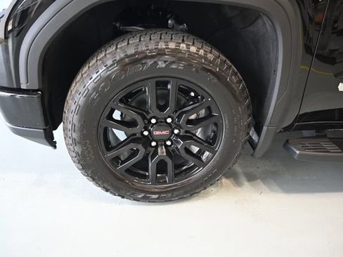 New 2026 GMC Sierra 1500 Elevation w/ Elevation Premium Package AWD/4WD image 32