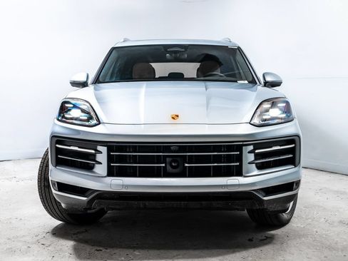 New 2026 Porsche Cayenne AWD/4WD image 10