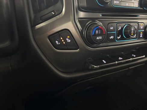 Used 2017 Chevrolet Silverado 1500 LT w/ All Star Edition image 39