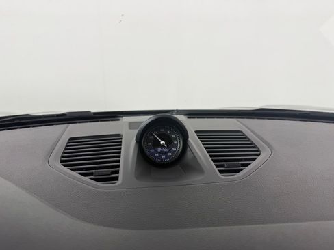 Certified 2024 Porsche 911 Carrera T RWD image 22