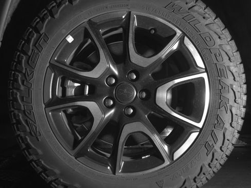 Used 2025 Jeep Compass Trailhawk AWD/4WD image 12