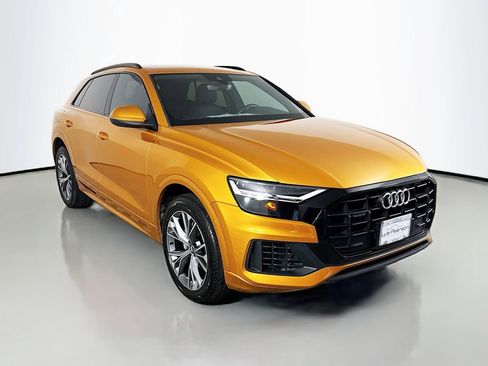 Used 2020 Audi Q8 Premium w/ Black Optic Package AWD/4WD image 7