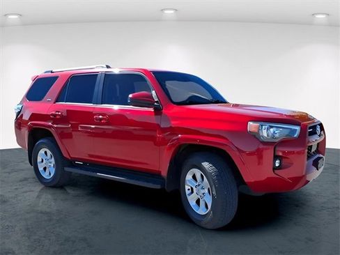 Used 2024 Toyota 4Runner SR5 image 23