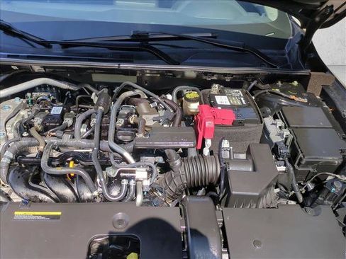 Used 2021 Nissan Sentra SR w/ SR Premium Package image 22