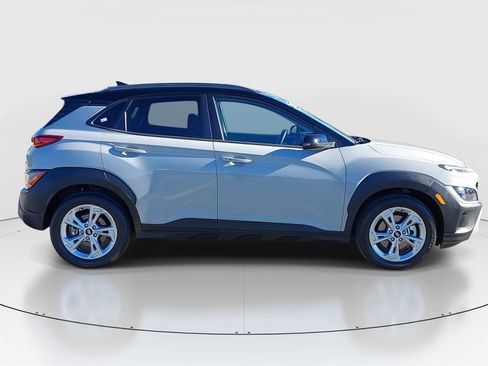 Used 2023 Hyundai Kona SEL w/ Cargo Package image 4