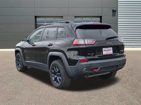 Used 2020 Jeep Cherokee Trailhawk w/ Cold Weather Group AWD/4WD image 8