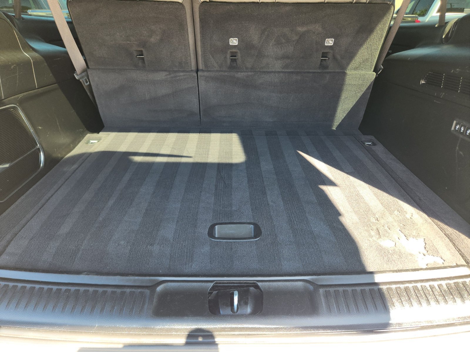 Used 2024 Jeep Wagoneer L Series II w/ Flexible Seating Group AWD/4WD image 35