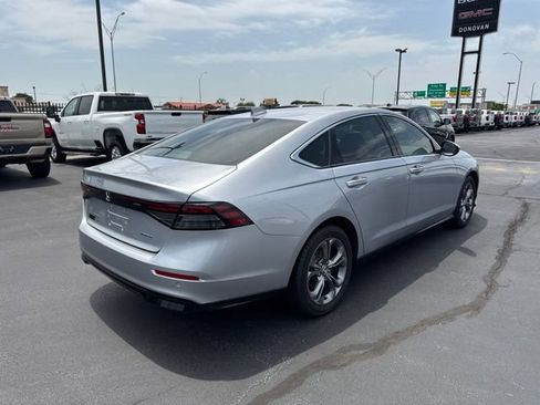 Used 2023 Honda Accord EX-L image 3