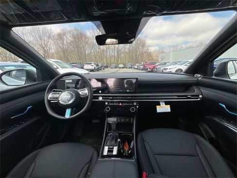 New 2025 Hyundai Santa Cruz SEL image 7