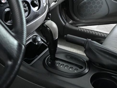 Used 2006 Ford Escape XLS image 14