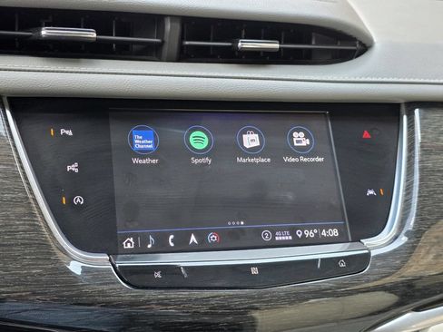 Used 2020 Cadillac XT6 Premium Luxury FWD image 38