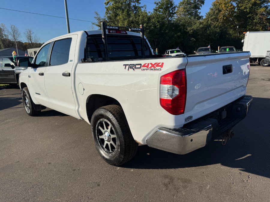 Used 2018 Toyota Tundra SR5 AWD/4WD image 3