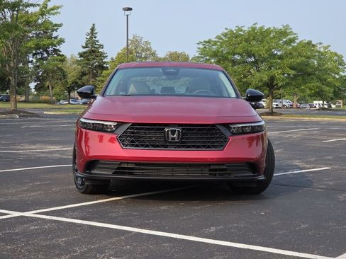 Certified 2025 Honda Accord SE image 15