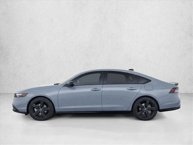 Used 2023 Honda Accord Sport image 4