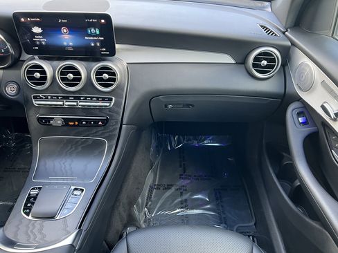 Used 2021 Mercedes-Benz GLC 300 4MATIC Coupe image 34
