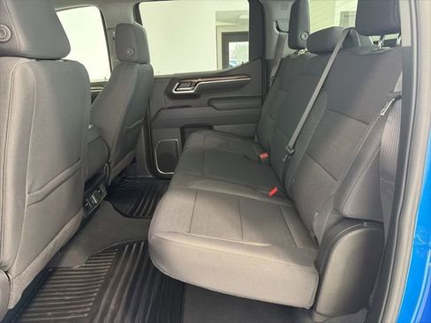 Used 2025 Chevrolet Silverado 1500 LT image 25
