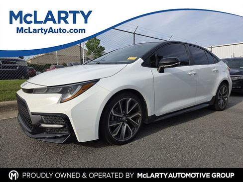 Used 2021 Toyota Corolla SE FWD image 1