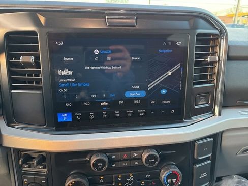 Used 2026 Ford F350 XLT w/ XLT Premium Package image 17