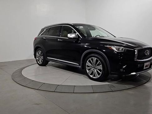 Used 2021 INFINITI QX50 Sensory w/ Accent Package image 8