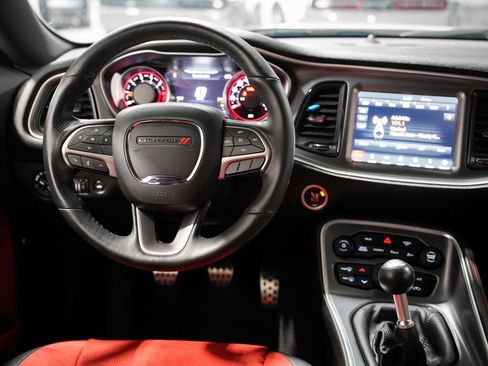 Used 2019 Dodge Challenger R/T Scat Pack w/ Dynamics Package RWD image 13