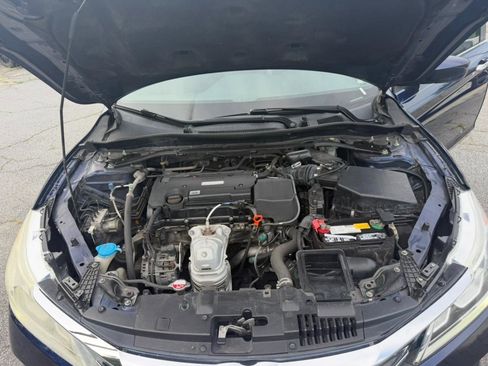 Used 2016 Honda Accord Sport image 32