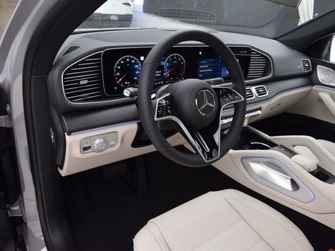 New 2026 Mercedes-Benz GLE 450 4MATIC Coupe image 21