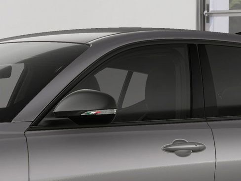 New 2026 Alfa Romeo Tonale image 14