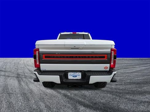 New 2026 Ford F250 Lariat w/ Black Appearance Package image 5