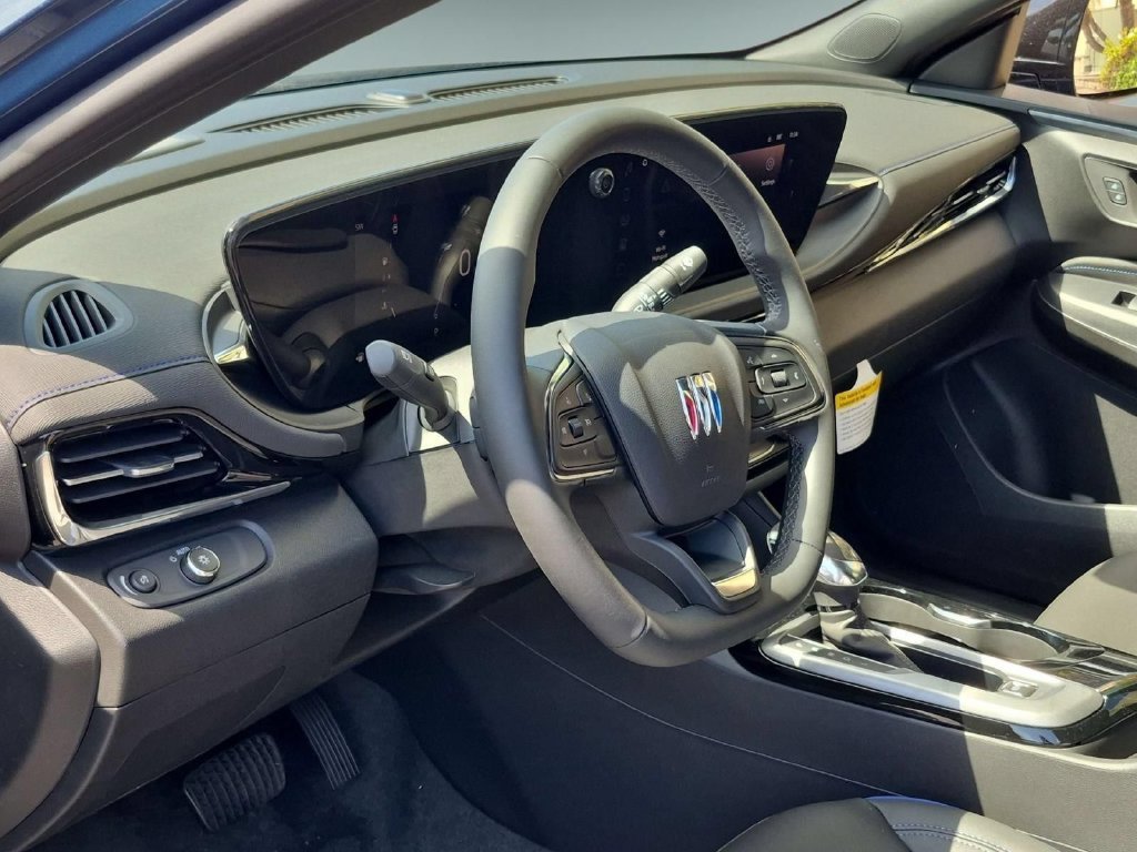 New 2026 Buick Envista Sport Touring FWD image 8