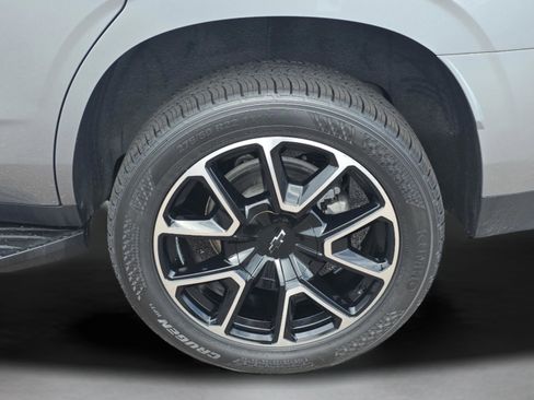 Used 2023 Chevrolet Tahoe RST RWD image 30