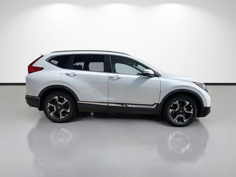 Used 2019 Honda CR-V Touring image 2