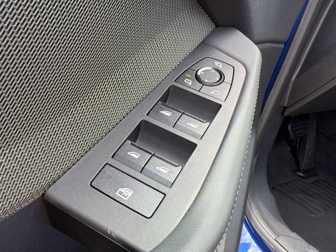Used 2025 BMW 228i xDrive AWD/4WD image 29