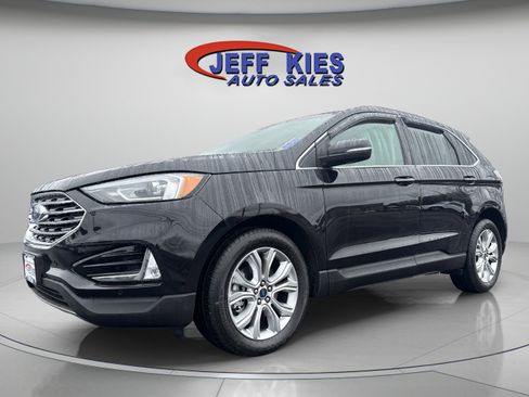 Used 2020 Ford Edge Titanium image 1