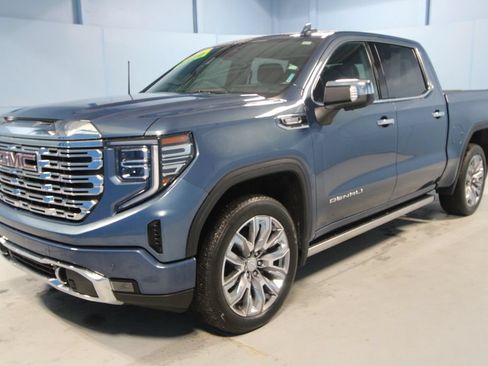 Used 2024 GMC Sierra 1500 Denali AWD/4WD image 30
