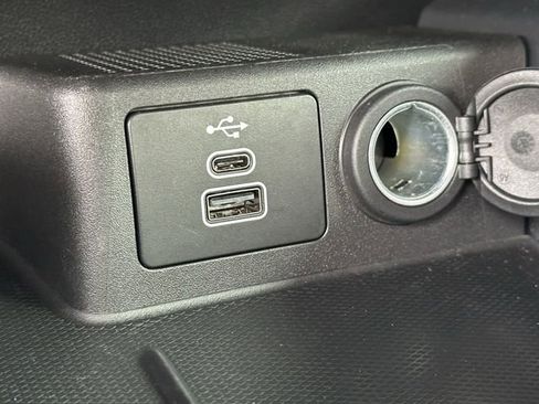 Used 2025 Ford Escape ST-Line w/ Equipment Group 301A FWD image 20