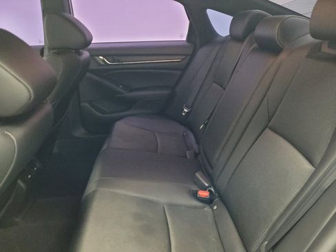 Used 2021 Honda Accord Sport image 18