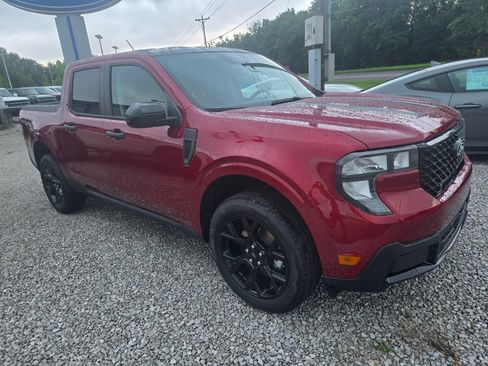 New 2026 Ford Maverick XLT w/ Black Appearance Package AWD/4WD image 2