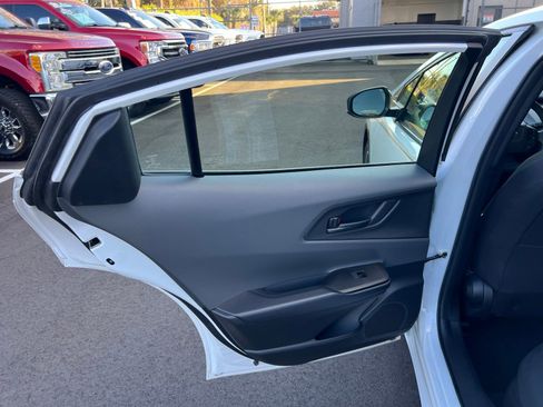 Used 2023 Toyota Prius Limited image 40