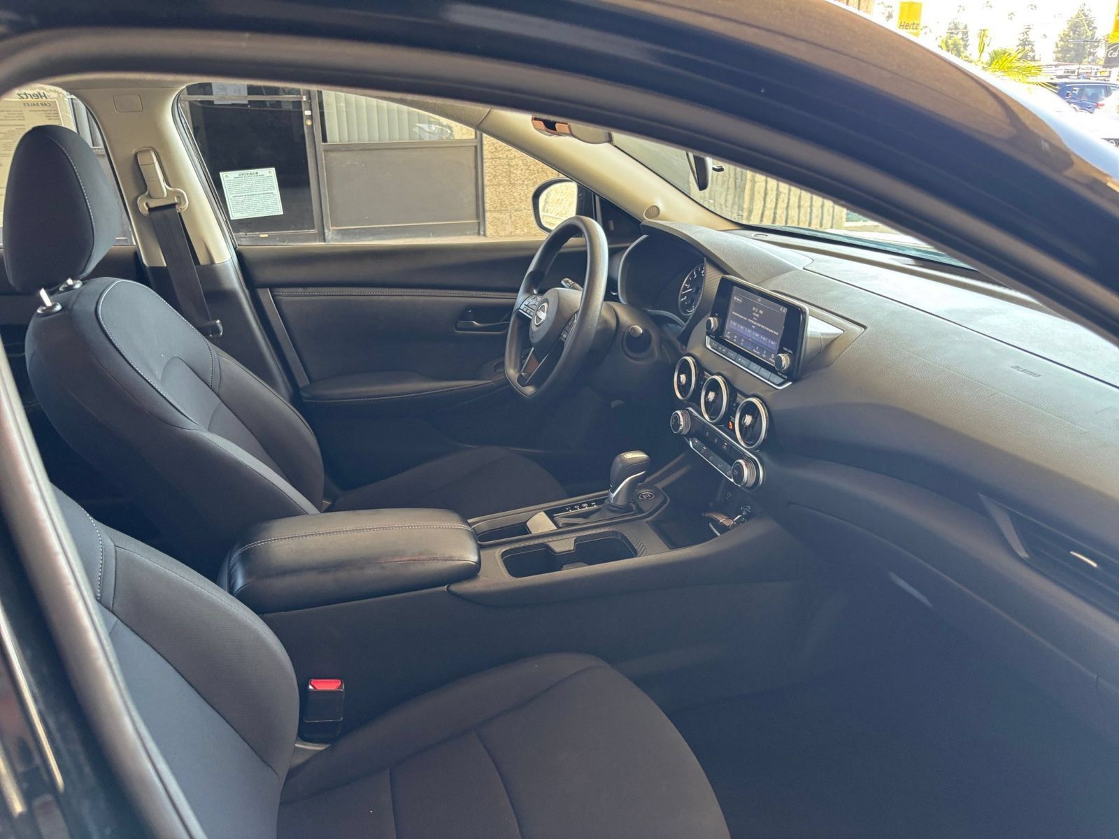 Used 2025 Nissan Sentra S FWD image 33