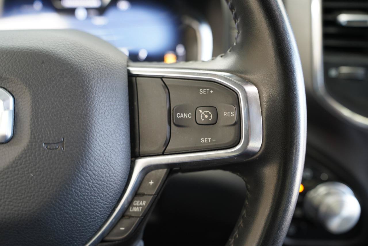Used 2024 RAM 1500 Laramie AWD/4WD image 15