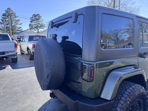 Used 2007 Jeep Wrangler Unlimited Sahara w/ Trailer Tow Group image 19